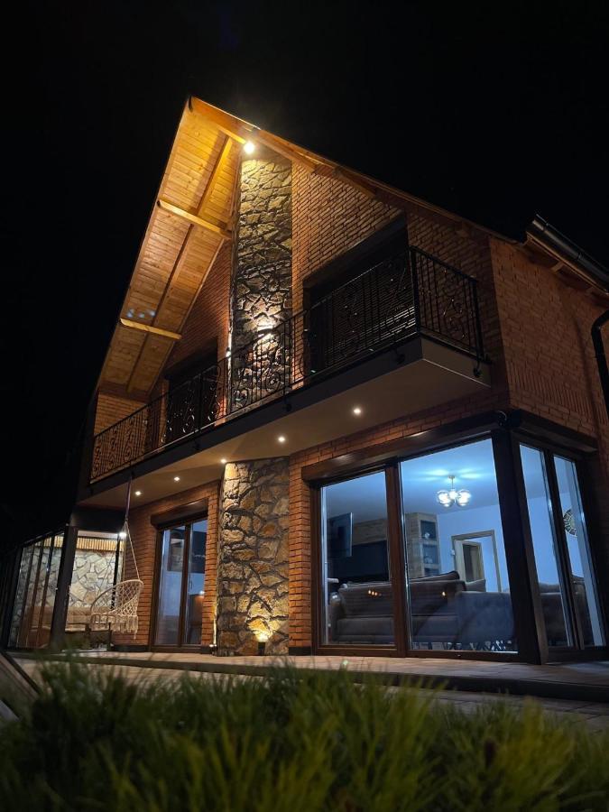 Villa Ozoni - Jezerc Ferizaj Esterno foto