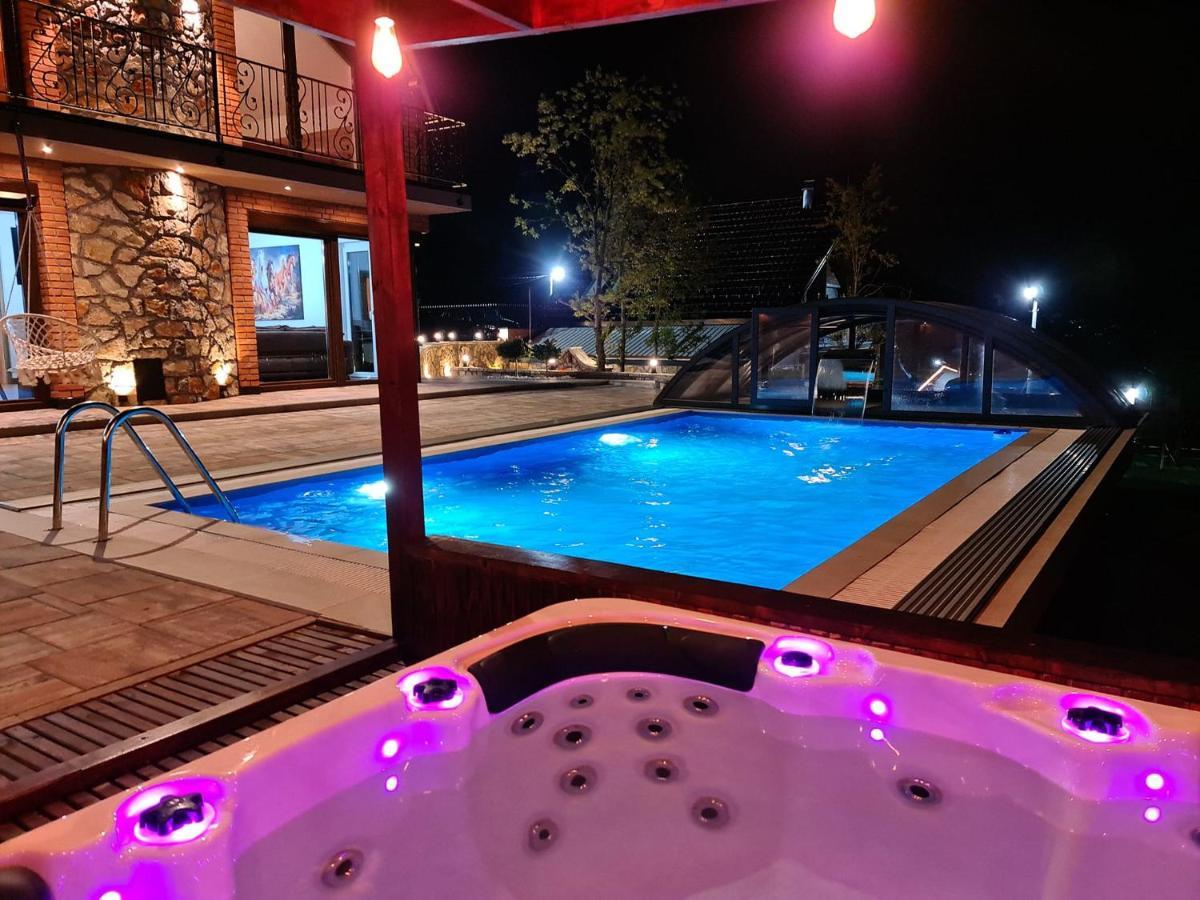 Villa Ozoni - Jezerc Ferizaj Esterno foto